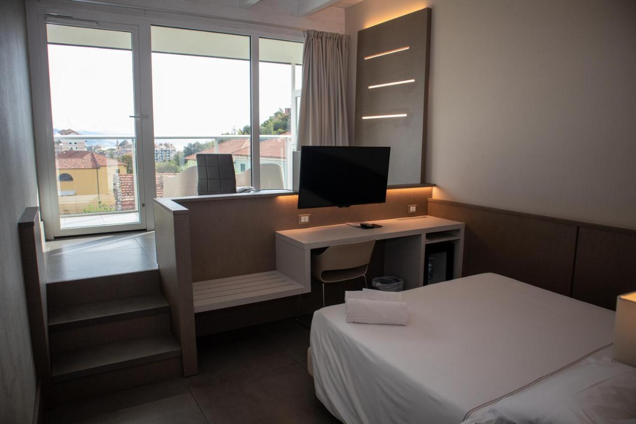 Poggio Hotel Arenzano Esterno foto